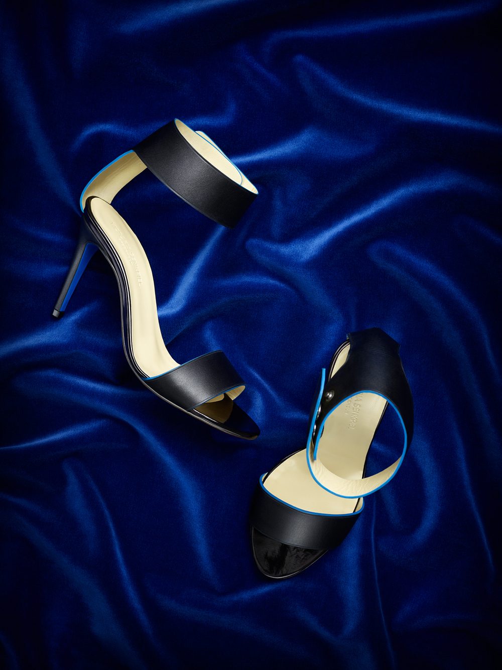 VICTORIA SENKPIEL seamless sandals with hand painted edges