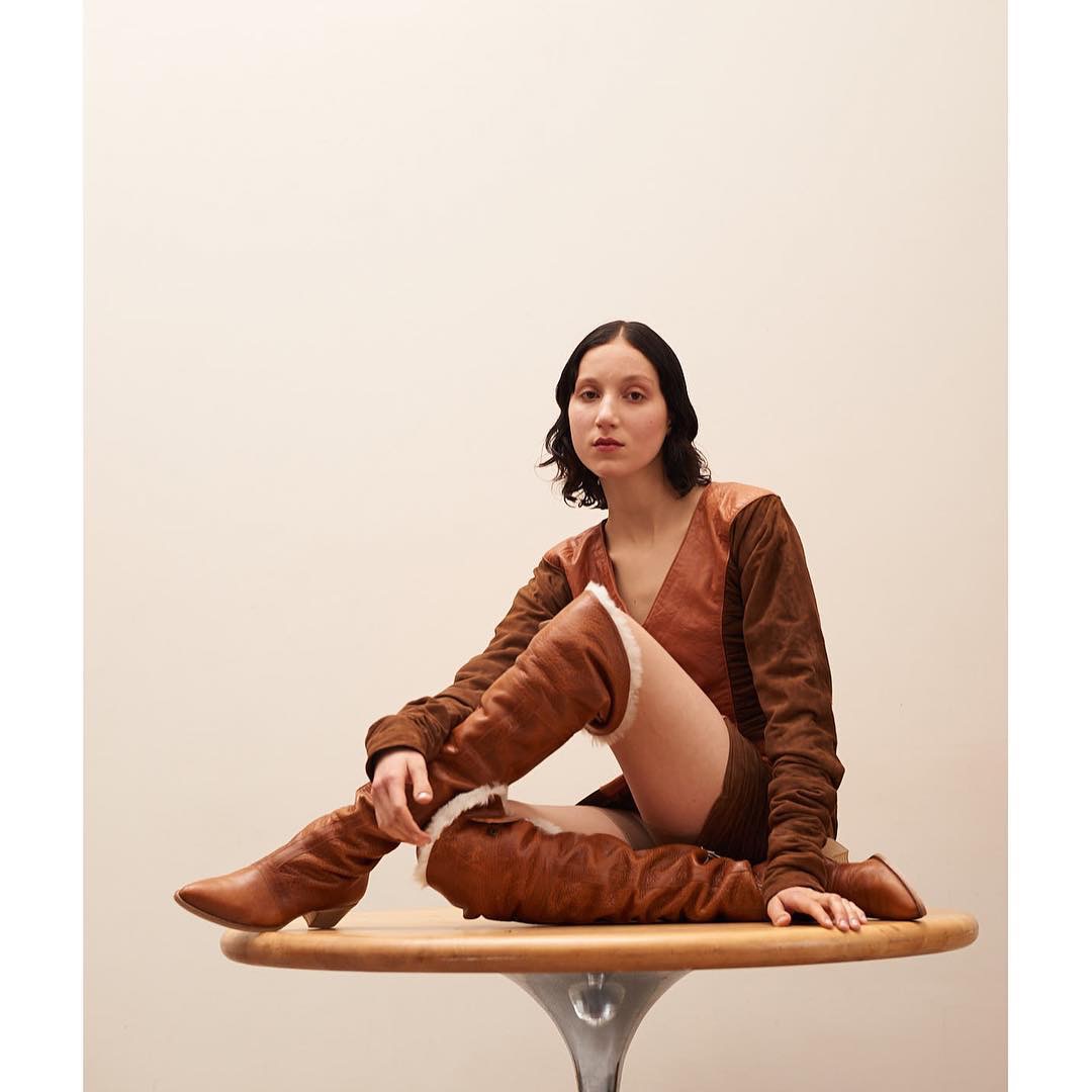 ZOE LEE over the knee boots with shearling lining